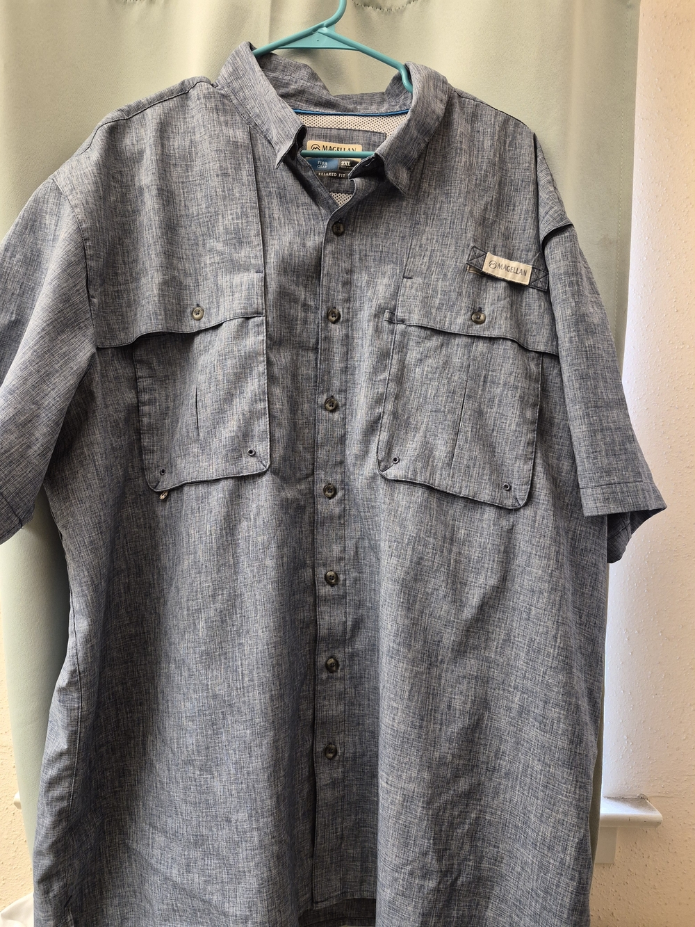 Magellan Outdoors Men's Short Sleeve Button-Up Shirt in Heathered Light Blue